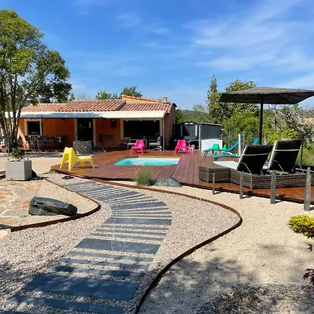 Holiday home Magnifique Cabanon Atypique Varois Avec Surprises Pignans